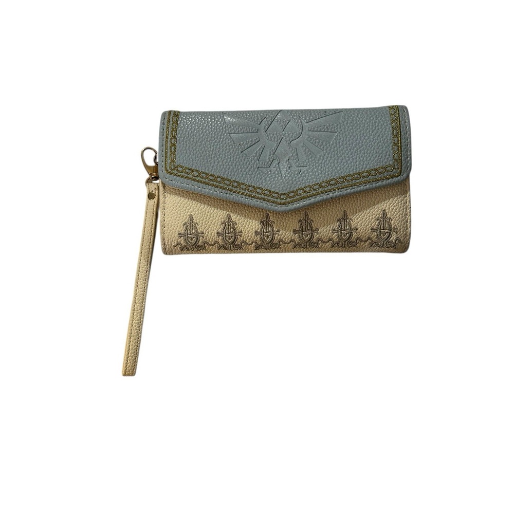Legend of Zelda Danielle Nicole‎ White Blue Embossed Wallet with Wristlet